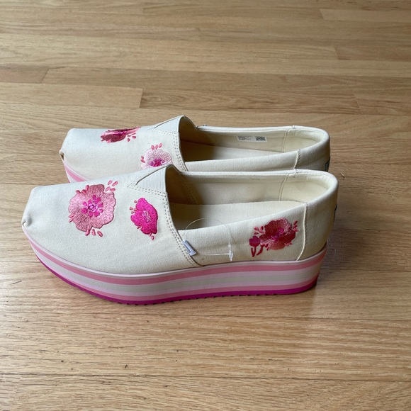 TOM’S Alpargata Platform Slip On Shoes Size 11 in Excellent Condition - Picture 5 of 15